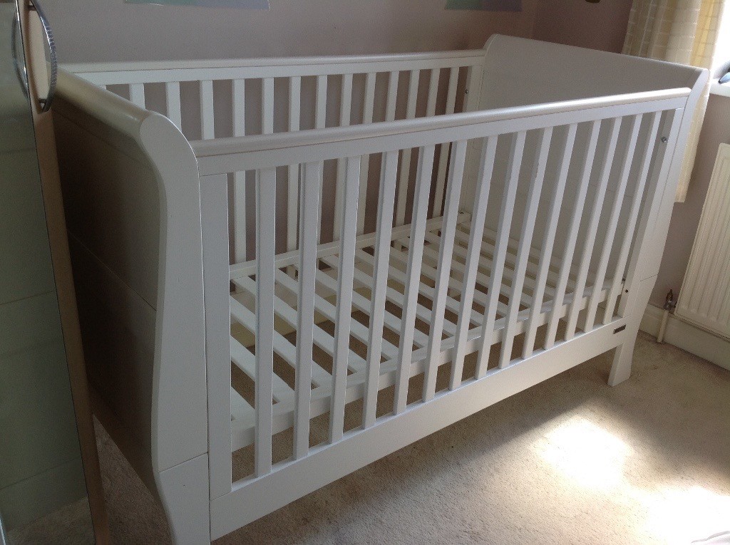 mamas and papas cream cot bed